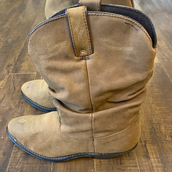 Shyanne Shy slouch cowboy boots - Picture 5 of 15